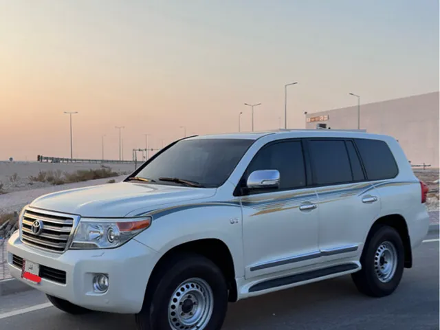 Photo of 2011 Toyota Land Cruiser VXR
