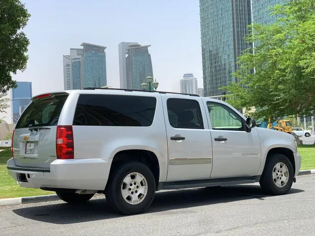 Photo of 2012 Chevrolet Tahoe LS