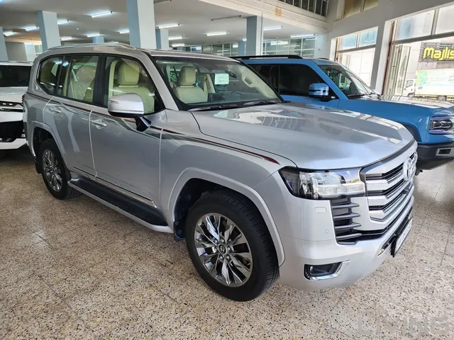 Photo of 2024 Toyota Land Cruiser GXR