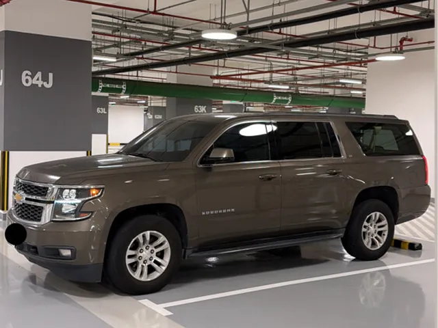 Photo of 2016 Chevrolet Suburban LS