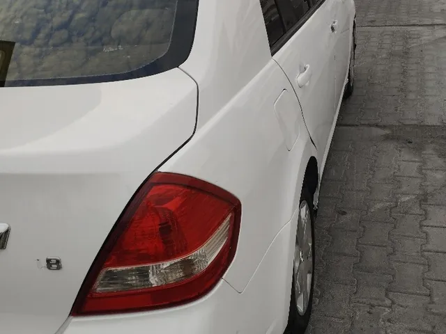 Photo of 2012 Nissan Tiida