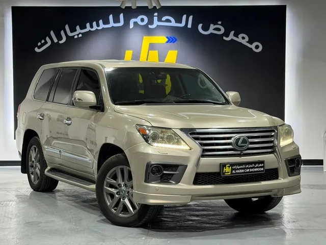 صورة 2013 لكزس LX 570