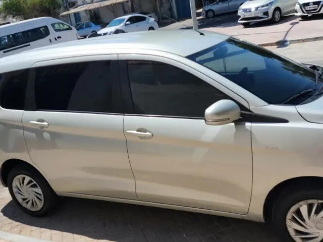 صورة 2022 سوزوكي إرتيغا