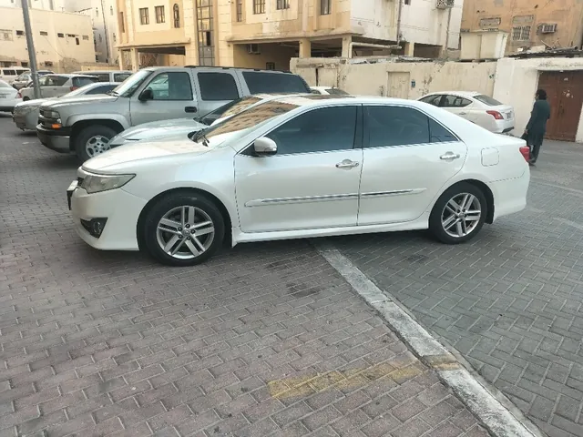صورة 2013 تويوتا كامري GLX