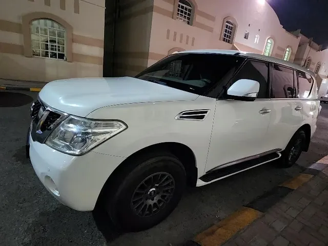 Photo of 2012 Nissan Patrol SE
