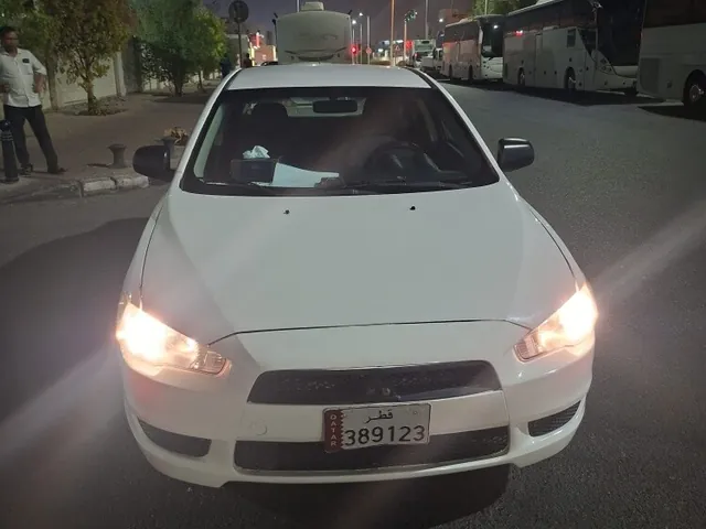 صورة 2014 ميتسوبيشي لانسر EX