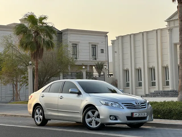 صورة 2010 تويوتا كامري GLX