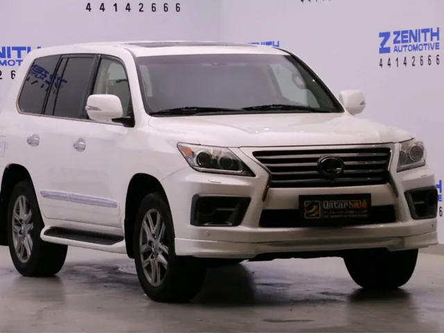 صورة 2015 لكزس LX 570 S