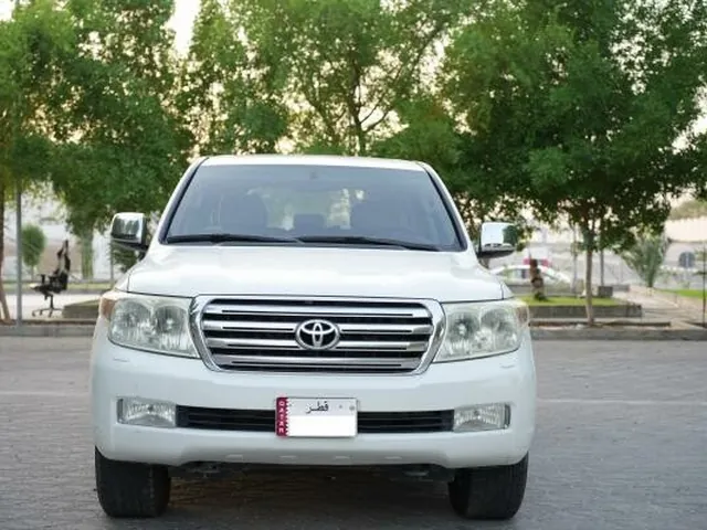 Photo of 2011 Toyota Land Cruiser GXR
