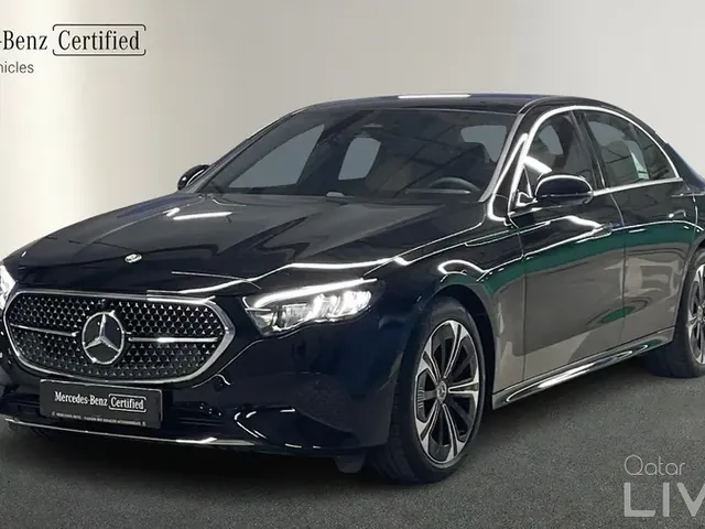 صورة 2026 مرسيدس-بنز E 200