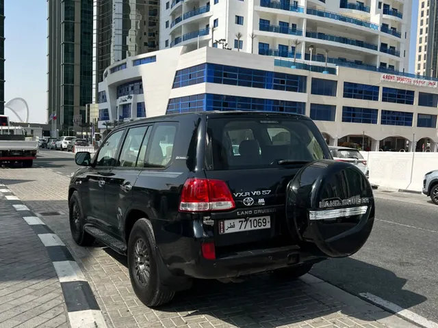 Photo of 2011 Toyota Land Cruiser VXR