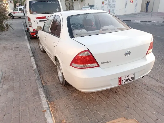 Photo of 2011 Nissan Sunny