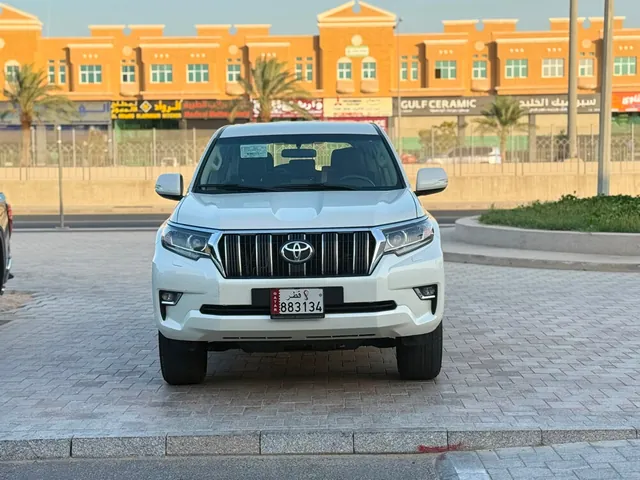 Photo of 2022 Toyota Land Cruiser Prado VX