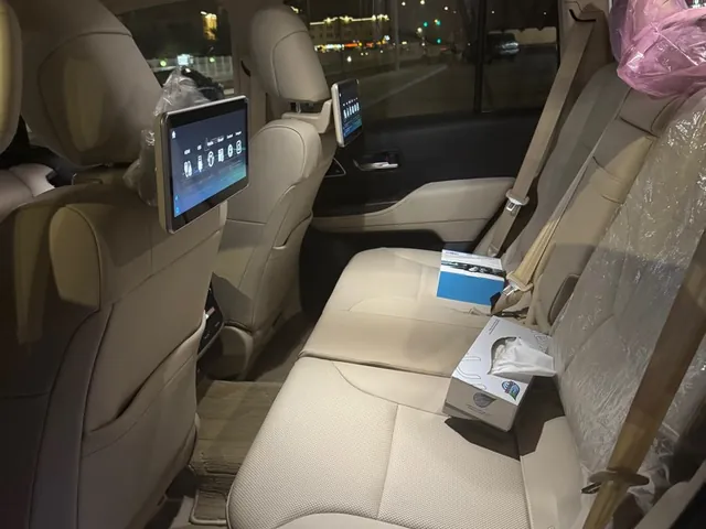 Photo of 2023 Toyota Land Cruiser VX