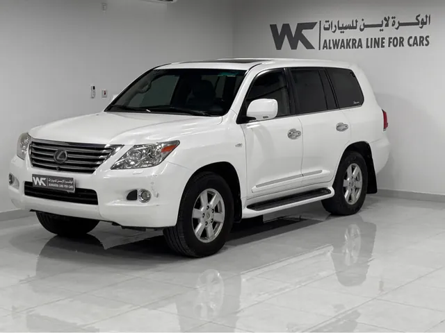 Photo of 2010 Lexus LX 570