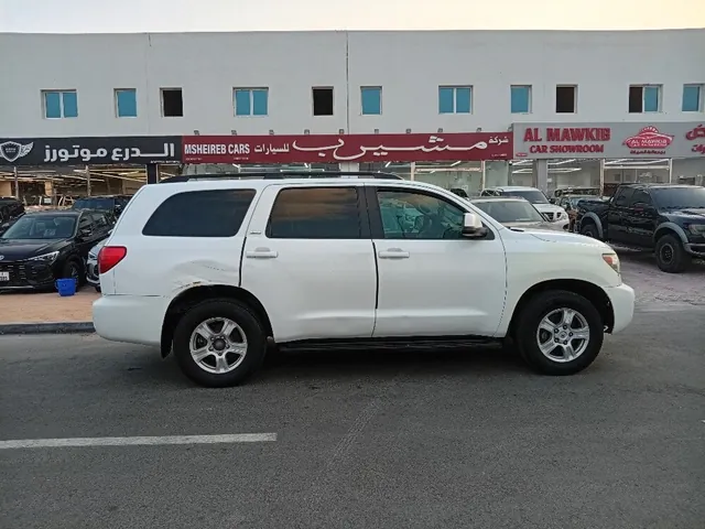 Photo of 2013 Toyota Sequoia