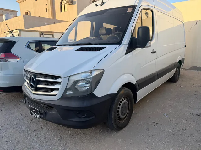 صورة 2019 مرسيدس-بنز سبرينتر