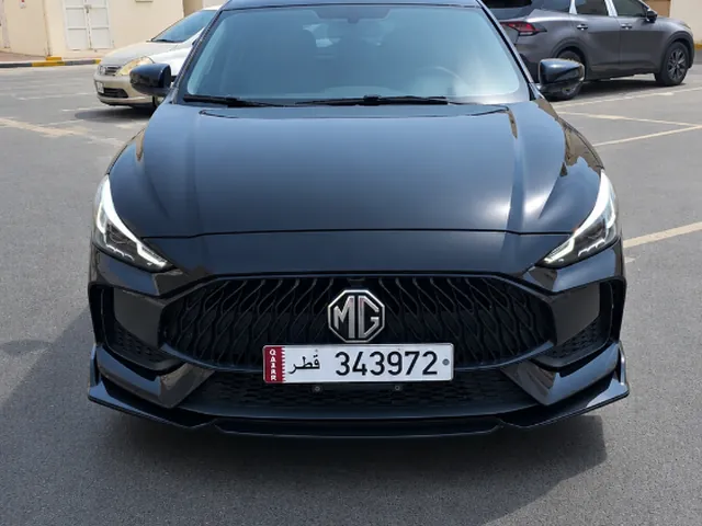 صورة 2022 إم جي GT