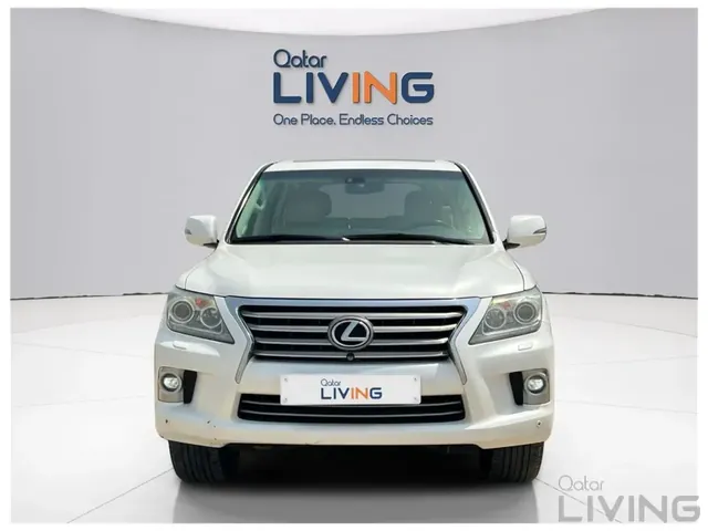 Photo of 2014 Lexus LX 570