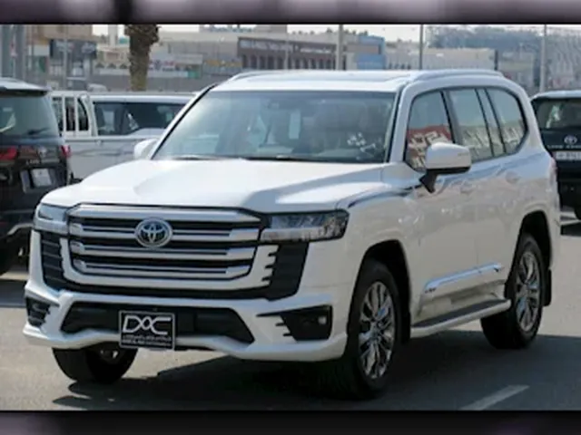 Photo of 2024 Toyota Land Cruiser GXR