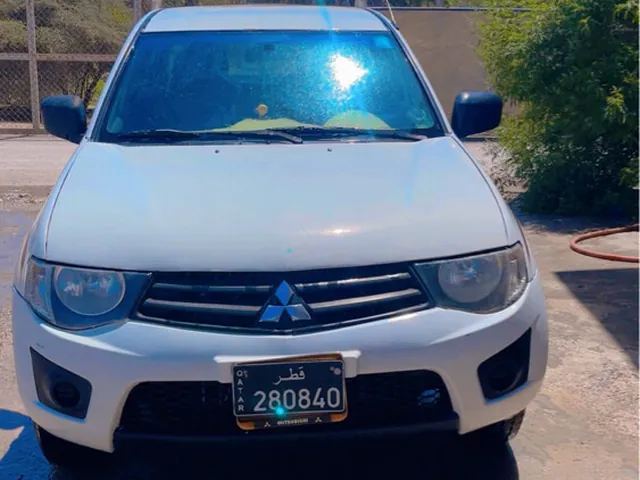 صورة 2015 ميتسوبيشي L200