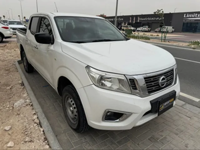 صورة 2017 نيسان نافارا
