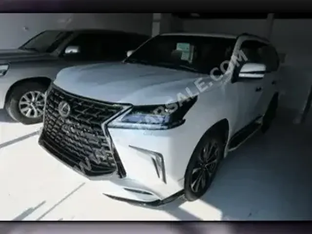 صورة 2021 لكزس LX 570 بلاك ايديشن