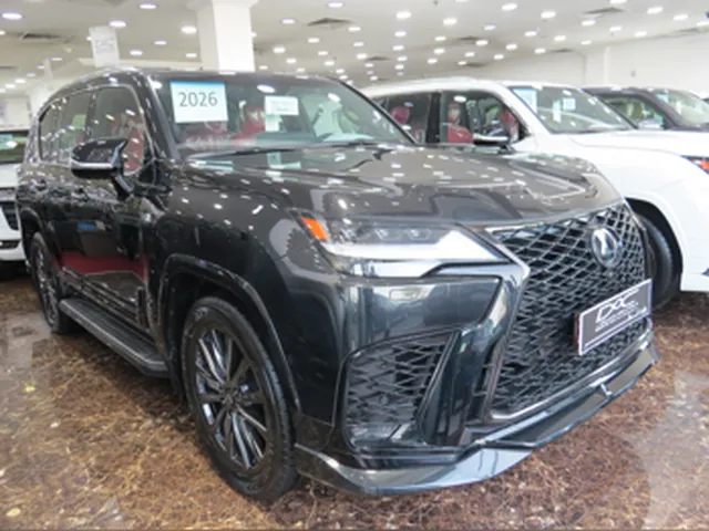 صورة 2026 لكزس LX 600 اف سبورت