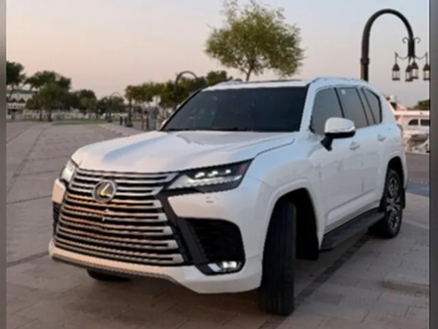 Photo of 2024 Lexus LX 600