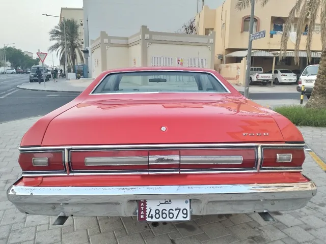 صورة 1974 فورد تورينو