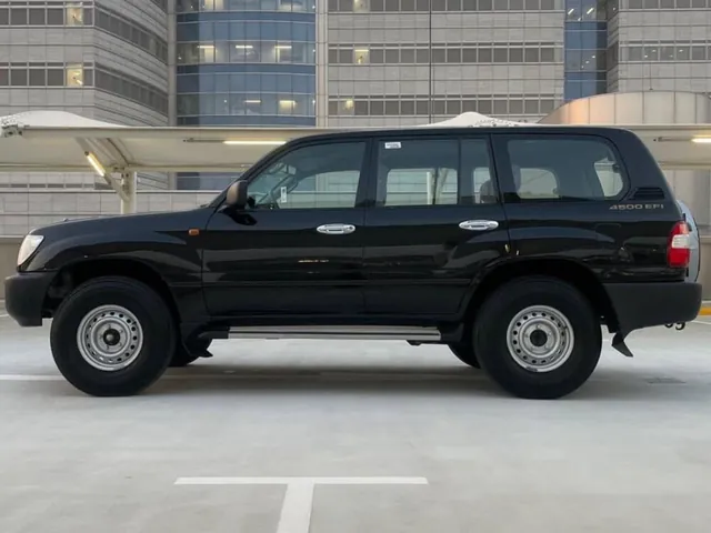 Photo of 2007 Toyota Land Cruiser GX