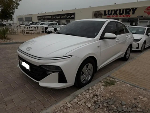 Photo of 2024 Hyundai Elantra