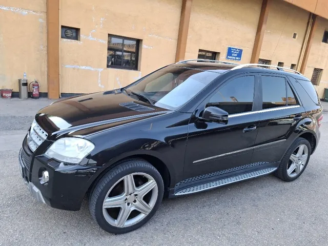 Photo of 2011 Mercedes-Benz M ML 350