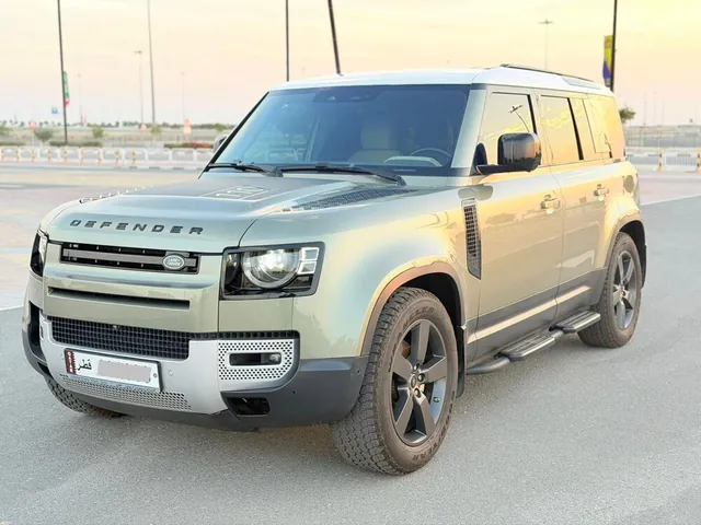 Photo of 2022 Land Rover Defender 110 SE