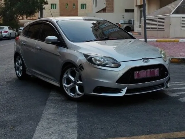 Photo of 2013 Ford Focus ST