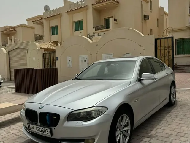 Photo of 2011 BMW 5-Series 523i
