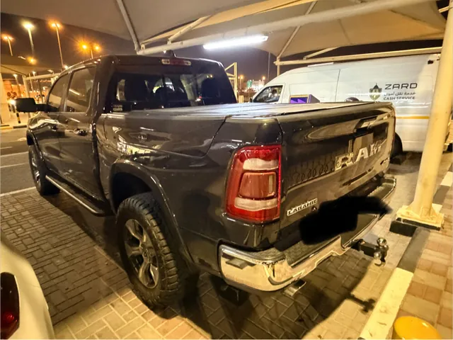 صورة 2019 دودج رام 1500 لارامي