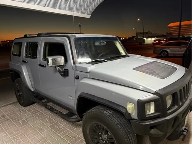 Photo of 2009 Hummer H3 Alpha