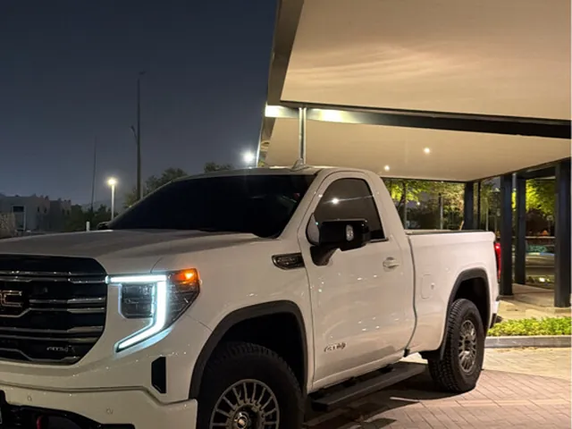 Photo of 2023 GMC Sierra 1500 AT4