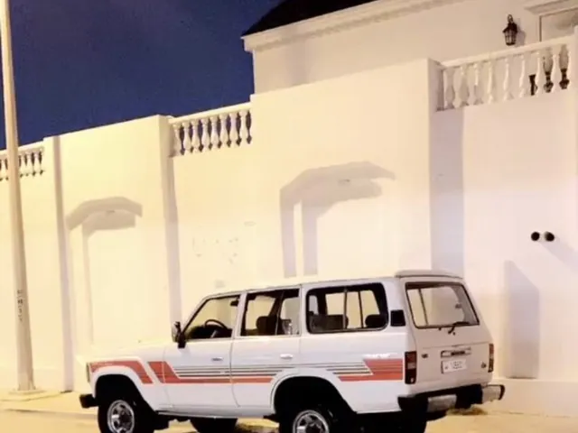 Photo of 1988 Toyota Land Cruiser GX