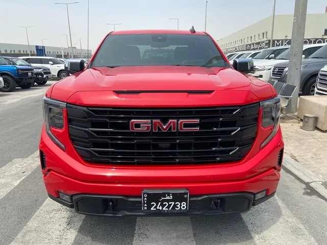 Photo of 2023 GMC Sierra 1500 Elevation