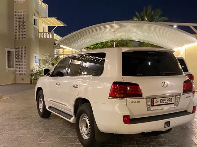 Photo of 2009 Lexus LX 470