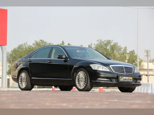 Photo of 2012 Mercedes-Benz S 300
