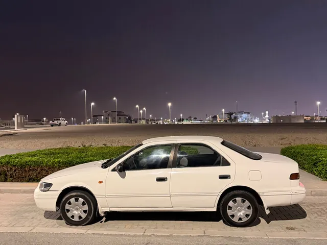 Photo of 1998 Toyota Camry GL