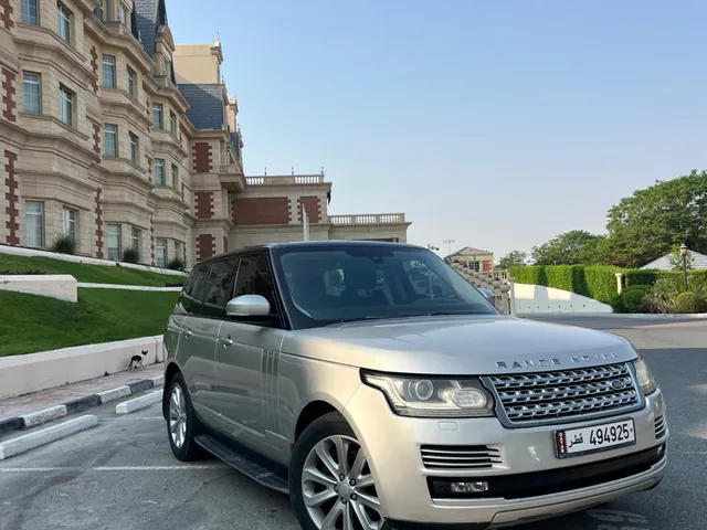 Photo of 2015 Range Rover Range Rover Vogue
