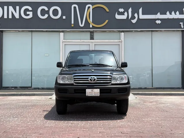 Photo of 2006 Toyota Land Cruiser GX