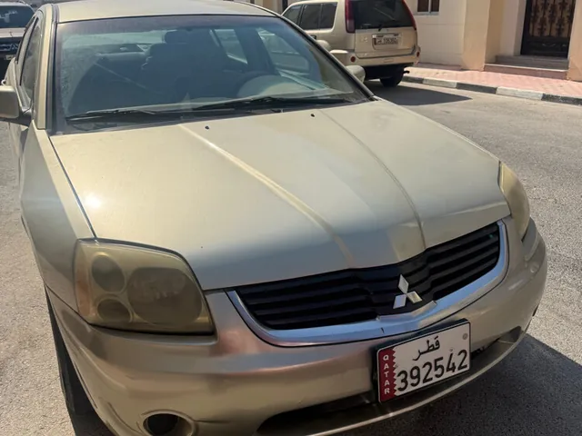 صورة 2008 ميتسوبيشي جالانت