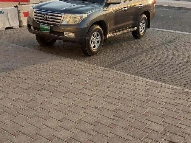 Photo of 2010 Toyota Land Cruiser VXR
