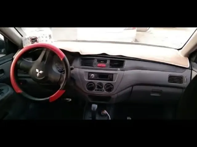 صورة 2007 ميتسوبيشي لانسر