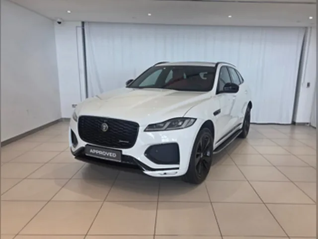 صورة 2024 جاكوار F-Pace آر-سبورت